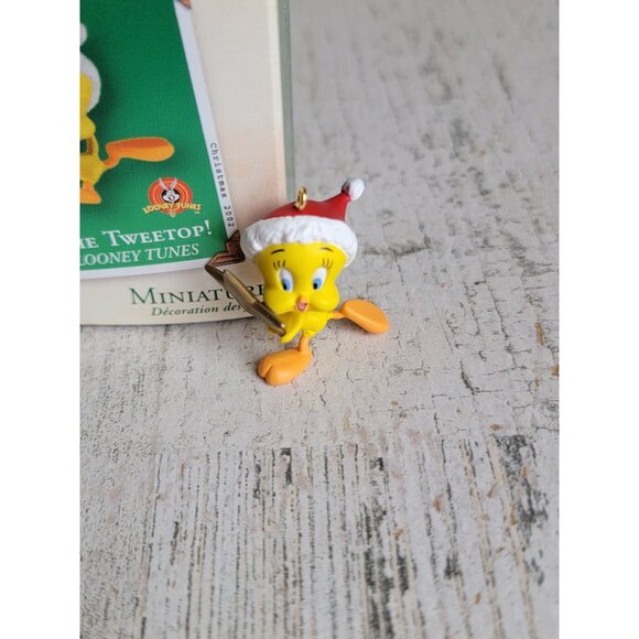 Hallmark up to tweetop Tweety Bird vintage ornament Xmas miniature - Picture 2 of 6